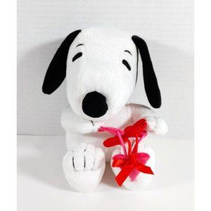 Hallmark Snoopy Peanuts Stuffed Animal Plush with Red Pink Hearts 2022 Toy 7"